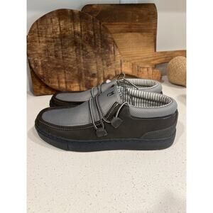 NWT Muk Luks men’s 9.5 lace up shoes